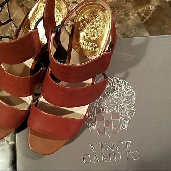 Vince Camuto Wedges - Picture 2 of 4